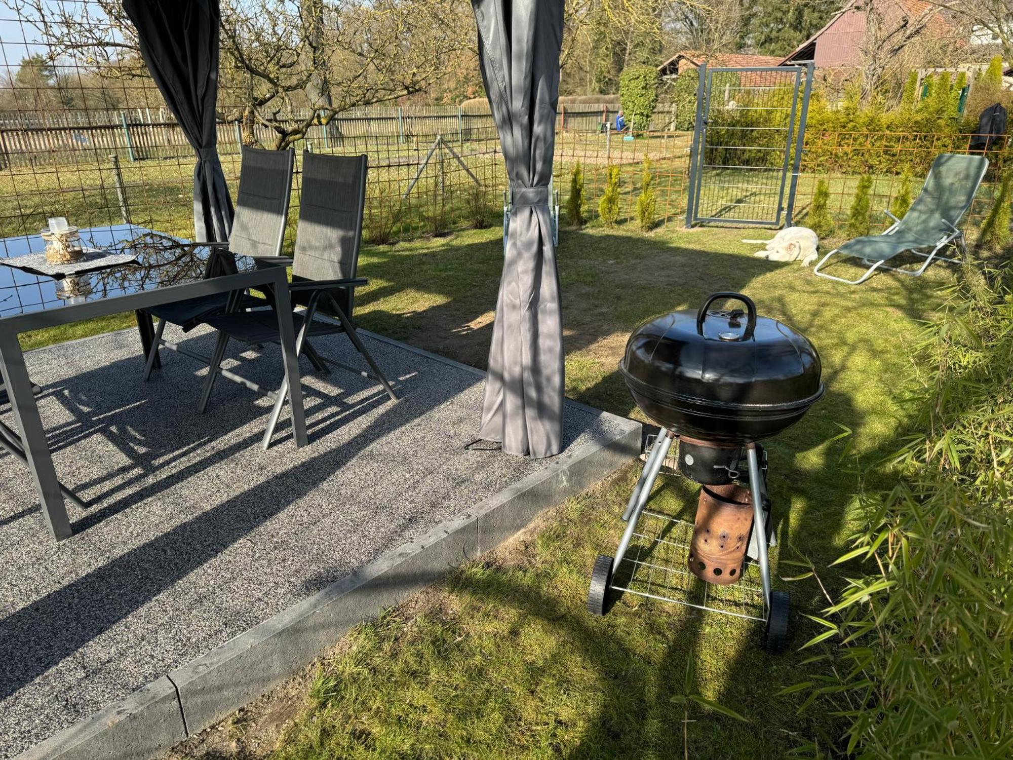 Ferienwohnung Am See Dillich - Eigener Garten - Ruhige Lage - Natur Vor Der Haustuer 보르켄 외부 사진