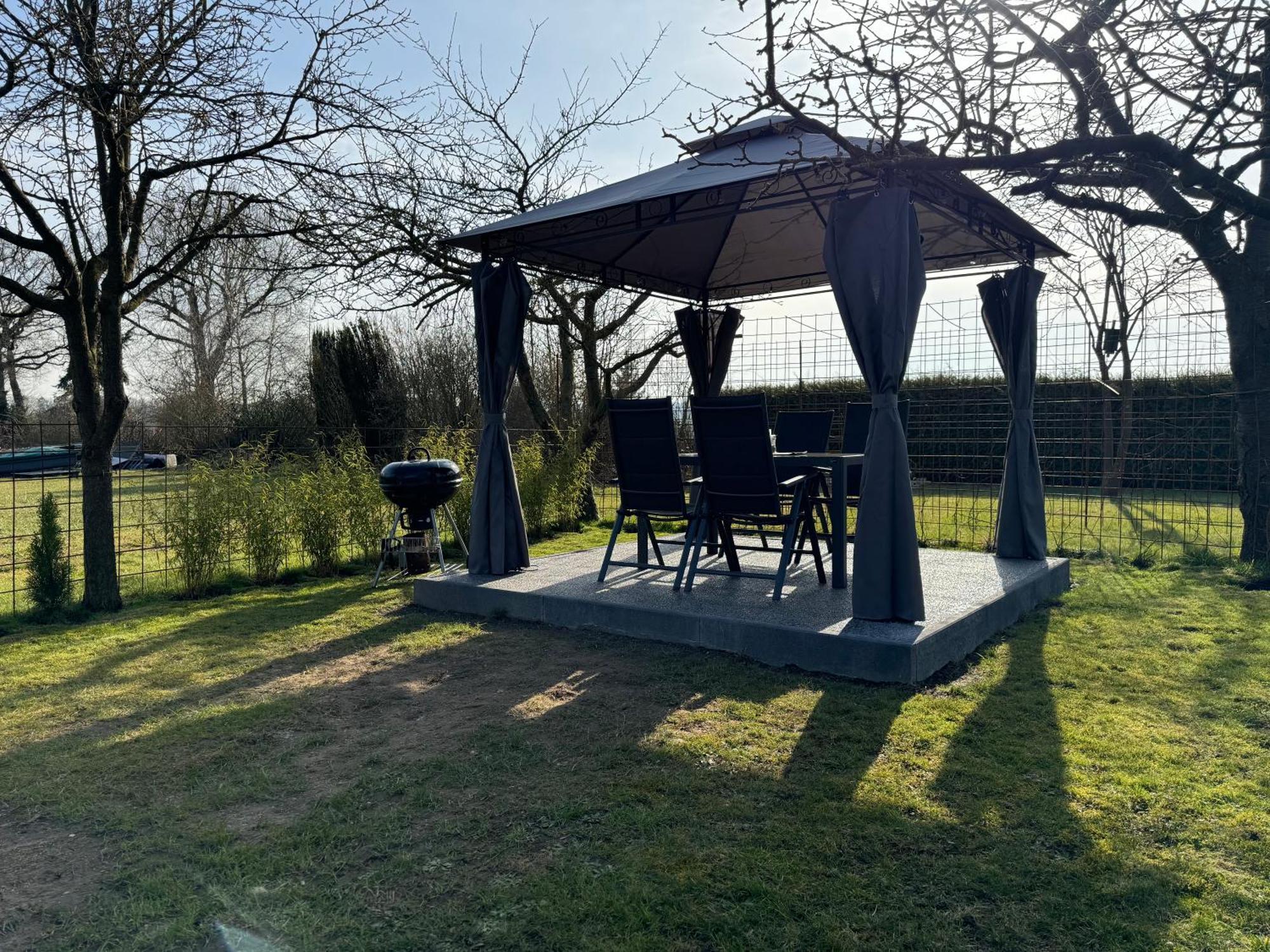 Ferienwohnung Am See Dillich - Eigener Garten - Ruhige Lage - Natur Vor Der Haustuer 보르켄 외부 사진